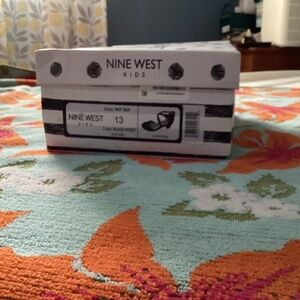 Nine west girls black patent leather, dress/party shoe size 13.